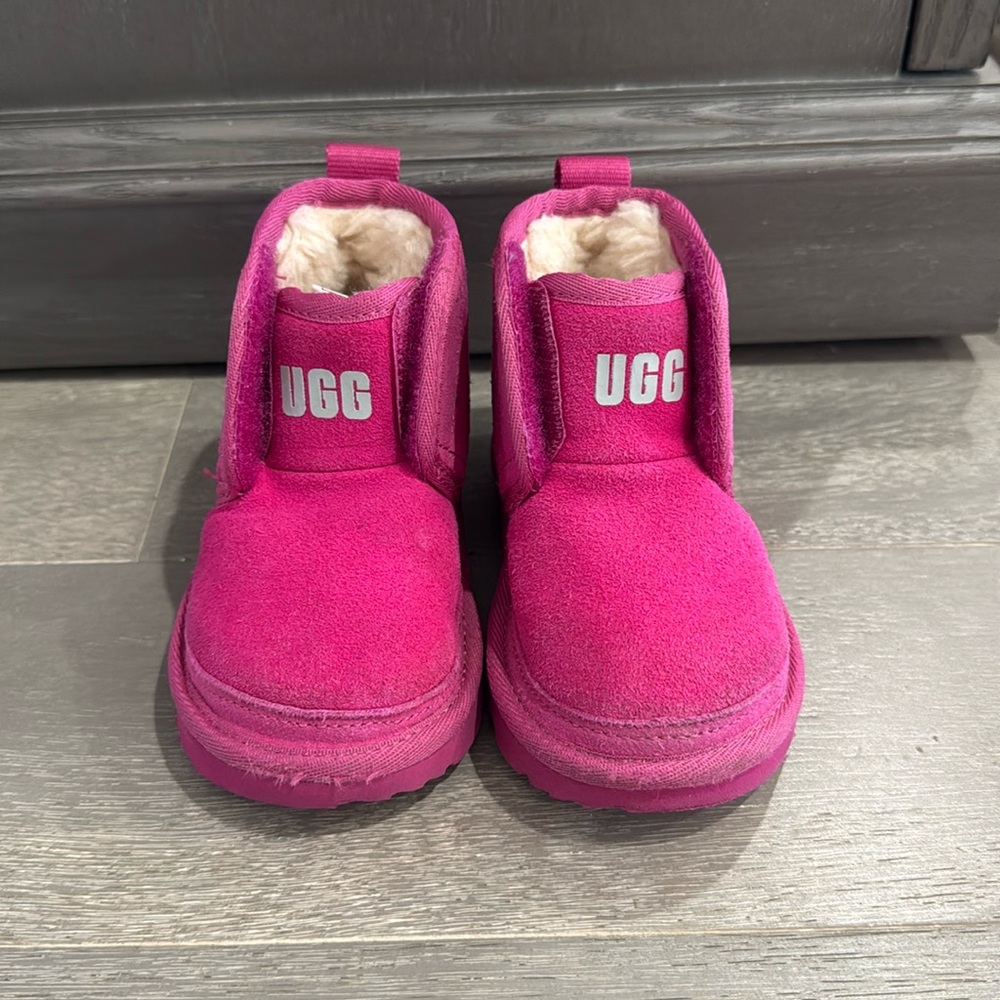 PINK UGG TODDLER BOOTS
